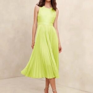 NWT Banana Republic Silky Cut-out Back Midi Dress in Green Citrine